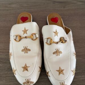 Gucci Cream Leather Slip-On Mules with Gold Bee & Star Embroidery